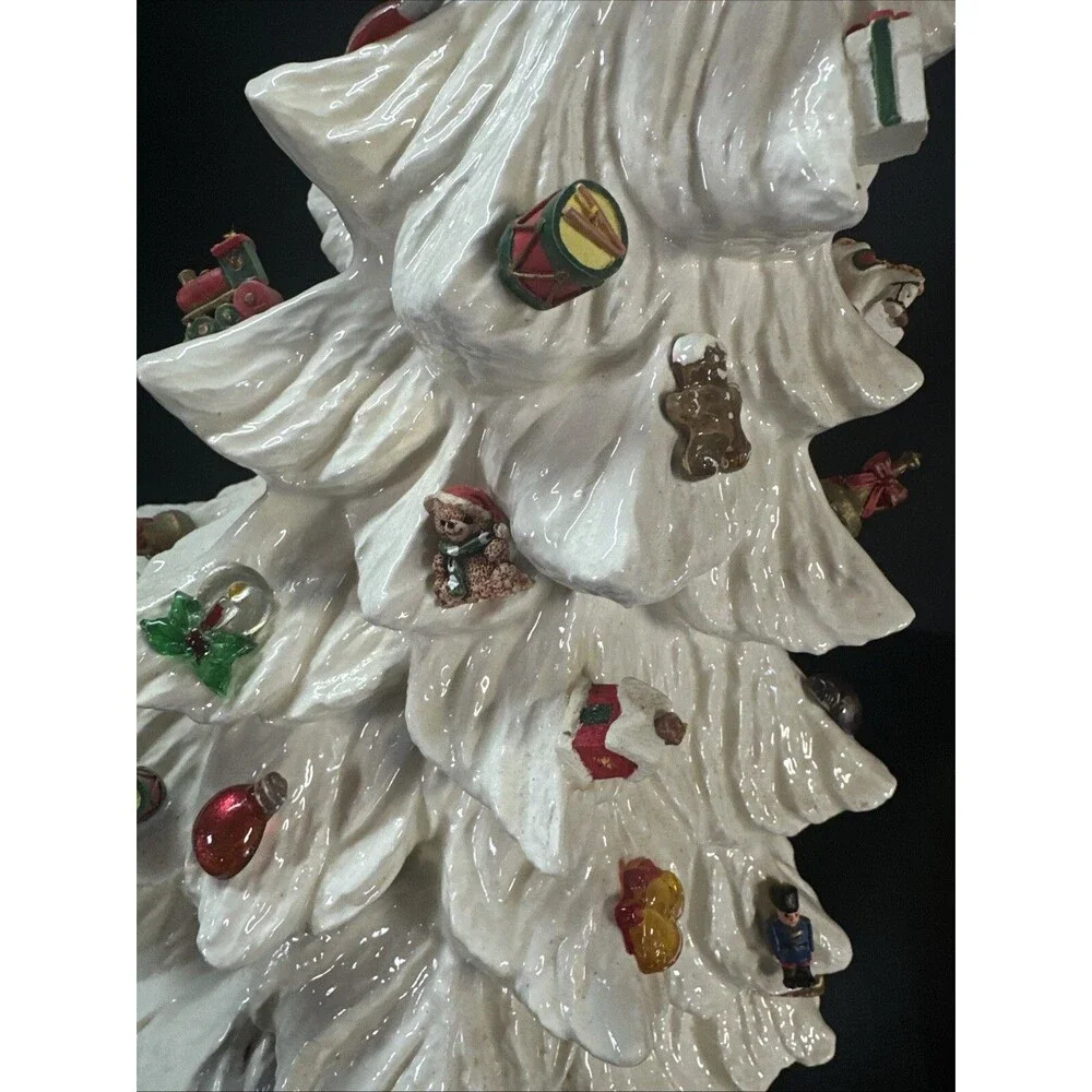 N/A vtg white